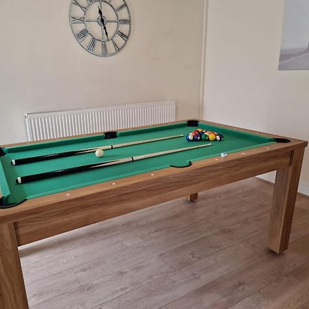 מרת'יר טידפיל Lewis Gethin House, Newly Renovated Cottage Sleeps 9, Close To Bike Park Wales מראה חיצוני תמונה