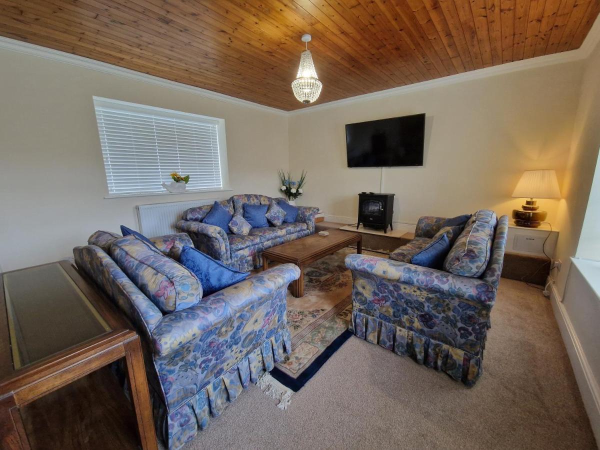 מרת'יר טידפיל Lewis Gethin House, Newly Renovated Cottage Sleeps 9, Close To Bike Park Wales מראה חיצוני תמונה
