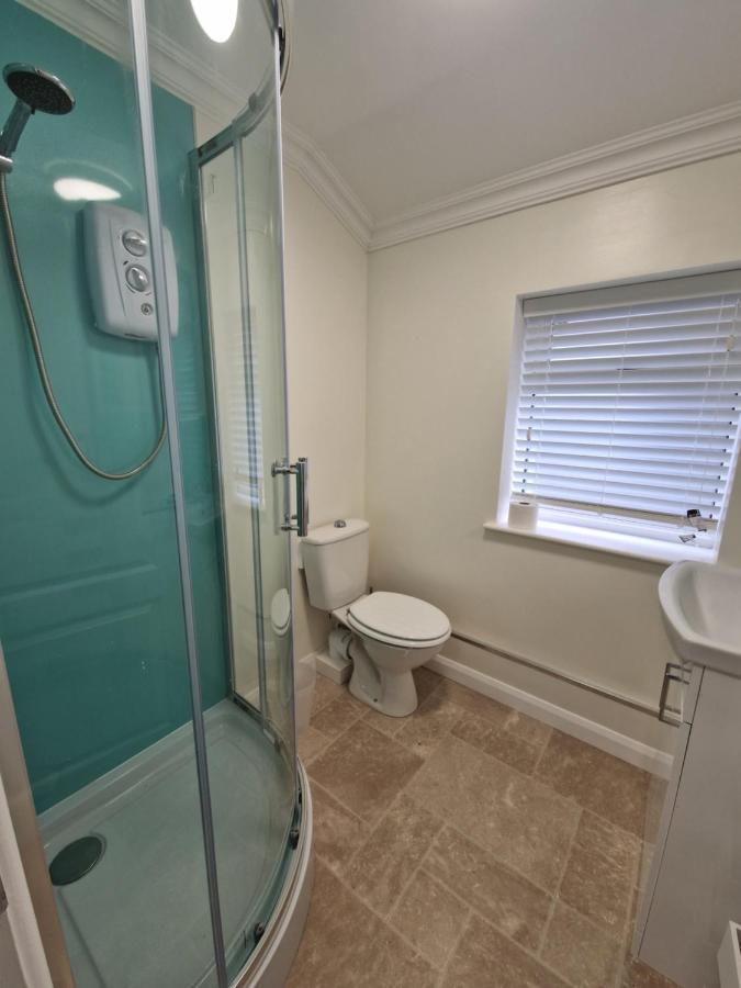 מרת'יר טידפיל Lewis Gethin House, Newly Renovated Cottage Sleeps 9, Close To Bike Park Wales מראה חיצוני תמונה